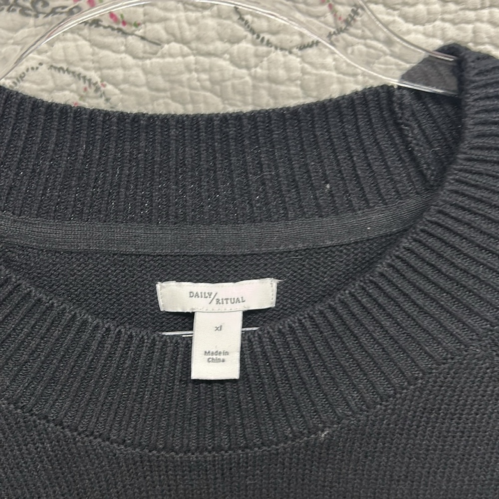 Daily Ritual Crop Sweater - Picture 5 of 6